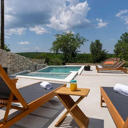 Casa Zamarija Labin (Istria)