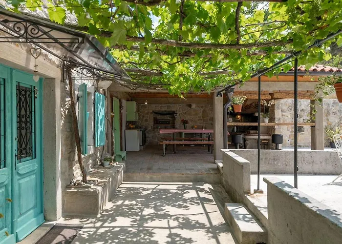 Casa Zamarija
